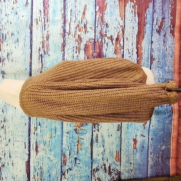 𝅺KYE Mi oversized sweater size L - Picture 3 of 8